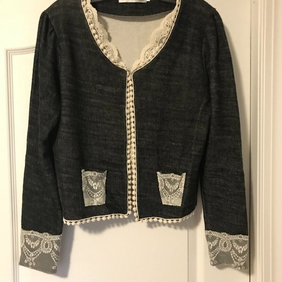 Cardigan - Picture 1 of 2